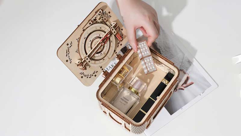 Antique Password Treasure Box 3D Wooden Puzzle_Description_1