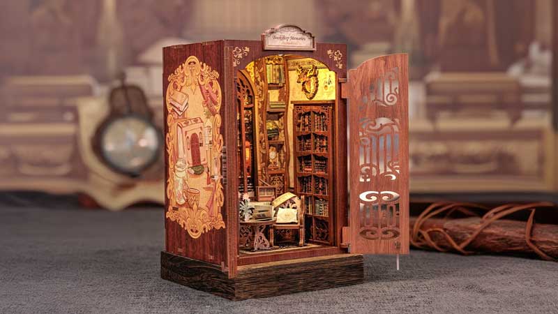 Bookshop Memories Book Nook Miniature Dollhouse_Description_2