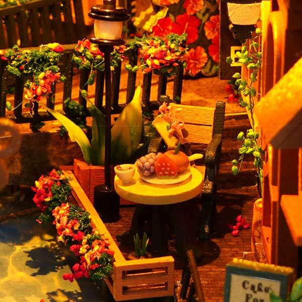 Colmar Town Book Nook Miniature Dollhouse_Description_6