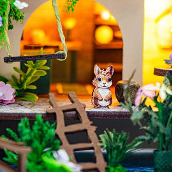 Forest Castle DIY Miniature Dollhouse_Description_3