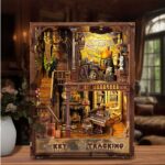 Key Tracking Book Nook Miniature Dollhouse_2