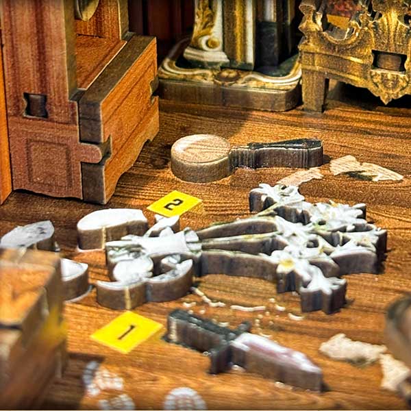 Key Tracking Book Nook Miniature Dollhouse_Description_4