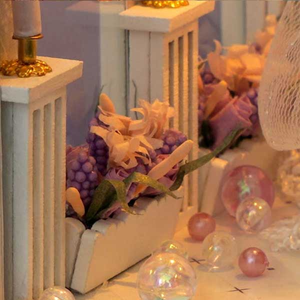 Kikis Romantic Wedding Book Nook Miniature Dollhouse_Description_5