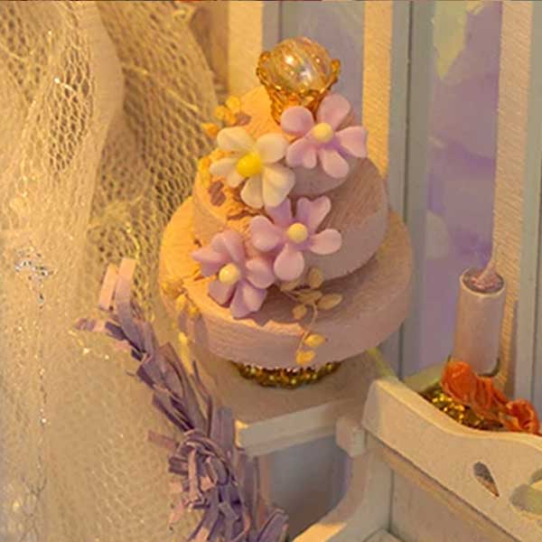 Kikis Romantic Wedding Book Nook Miniature Dollhouse_Description_6
