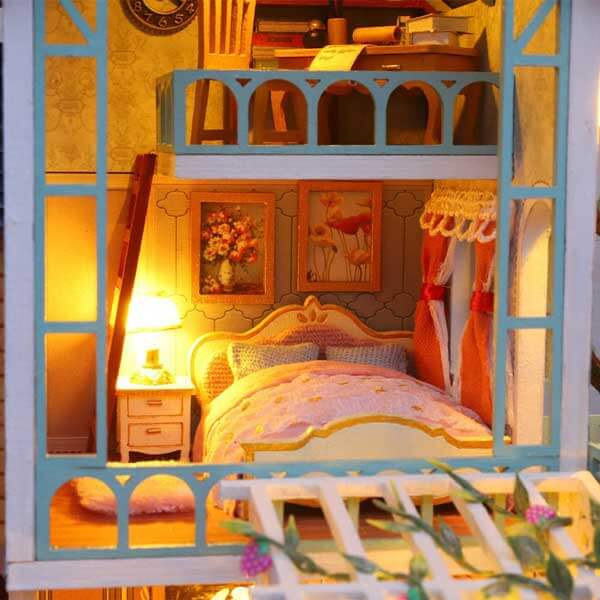 Kirsten's Jungle Resort Cottage Miniature Dollhouse_Description_5