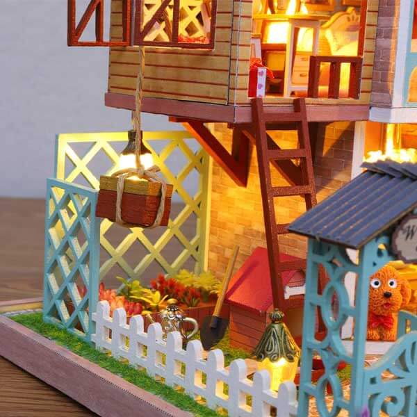 Kirsten's Jungle Resort Cottage Miniature Dollhouse_Description_6
