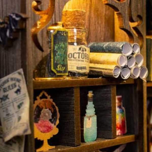 Magic Pharmacist Book Nook Miniature Dollhouse_Description_3