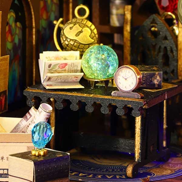 Magic Treasure House Miniature Dollhouse_Description_7