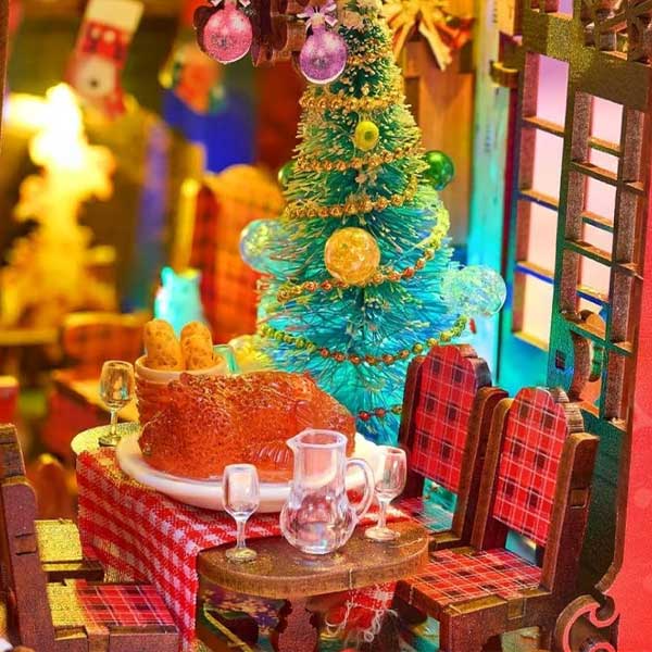 Snowy Night Serenade Book Nook Miniature Dollhouse_Description_3