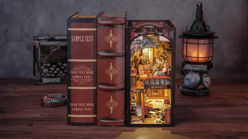 Train Mystery Book Nook Miniature Dollhouse_Description_1