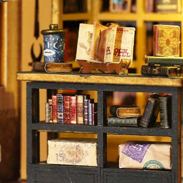 Twilight Bookstore DIY Miniature Dollhouse_Description_3
