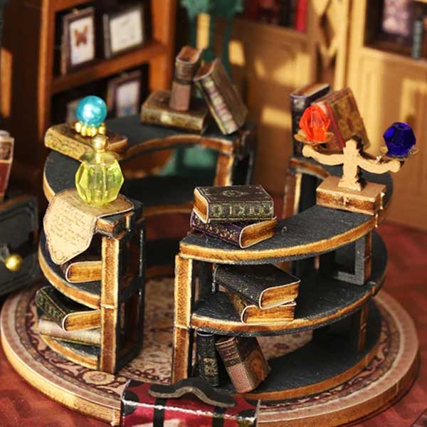 Twilight Bookstore DIY Miniature Dollhouse_Description_7