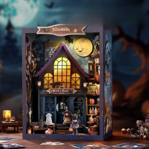 Magical Night At The Castle Book Nook Miniature Dollhouse_2