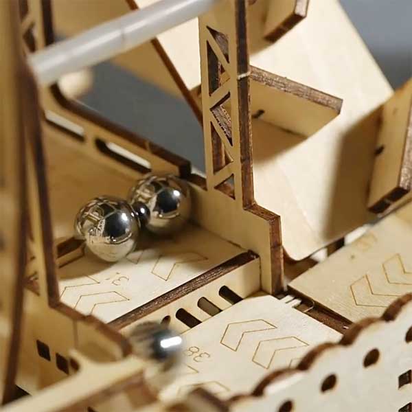 Click Clack Parade Marble Run 3D Wooden Puzzle_Description_2
