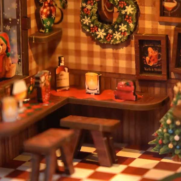 Warm Winter Hut DIY Miniature Dollhouse_Description_7